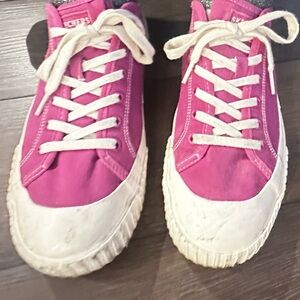 Womens Skechers Cons Style Pink and White Sneakers 10 Medium